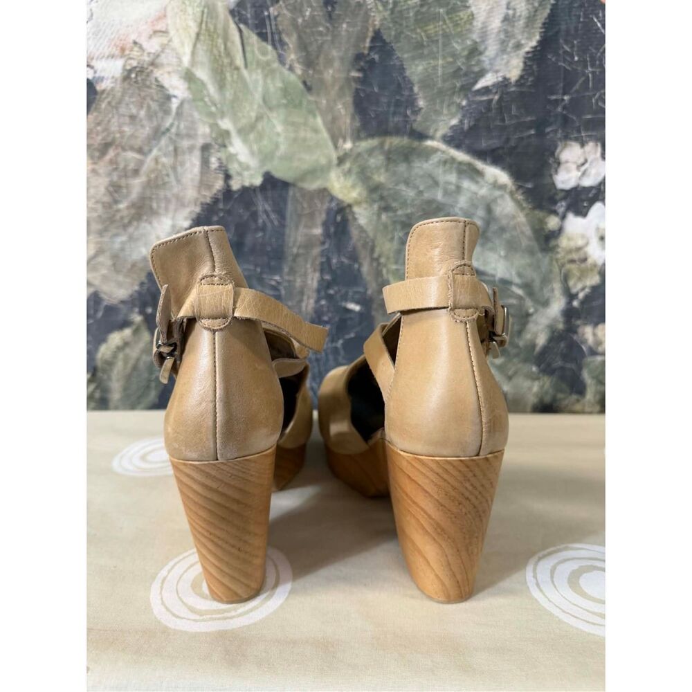 Free People Cedar Clog Size 9 - Picture 10 of 11